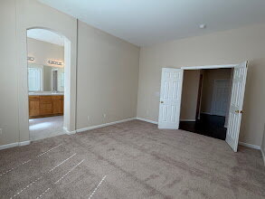 Building Photo - South Reno Home with 4 Bedrooms + 3 Car Garage!