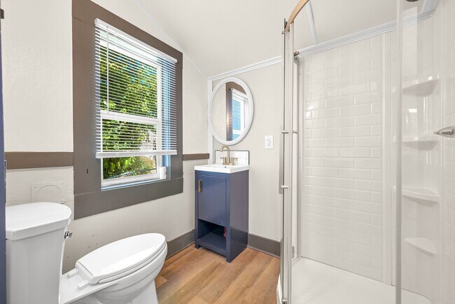 Building Photo - 4 Bedroom Home for Rent! Remodeled Home wi...