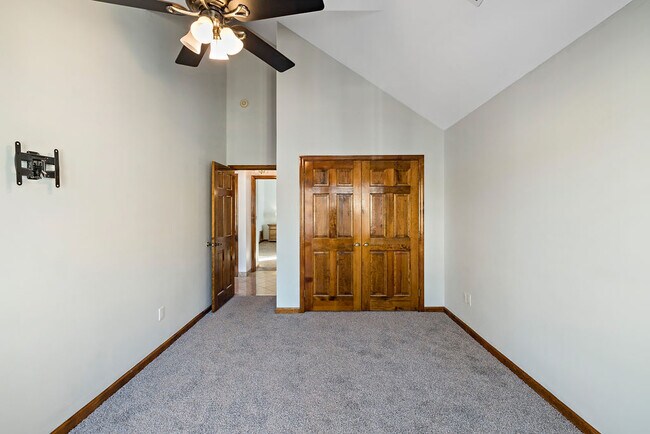 Bedroom 2 - 14 Plymouth Ave