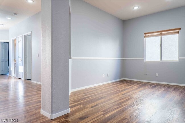 Building Photo - 10530 Santerno St