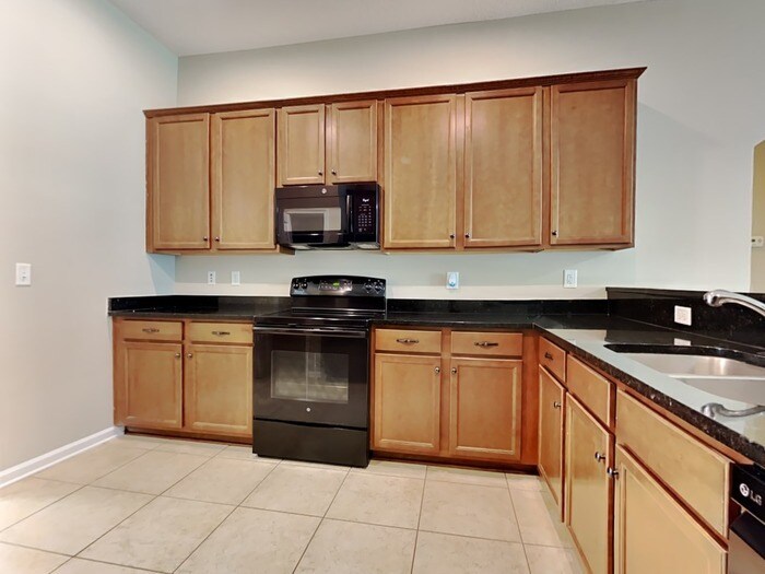 Building Photo - 83195 Purple Martin Dr