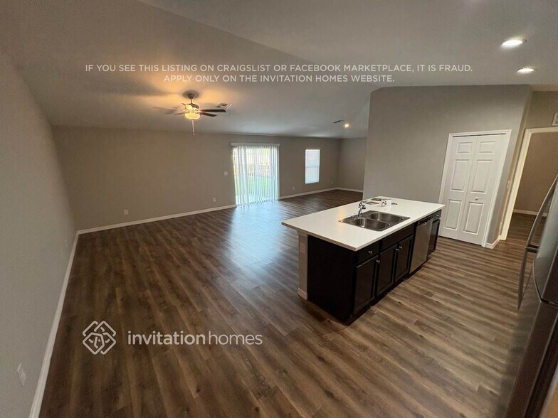 Building Photo - 16355 Alcira Cir