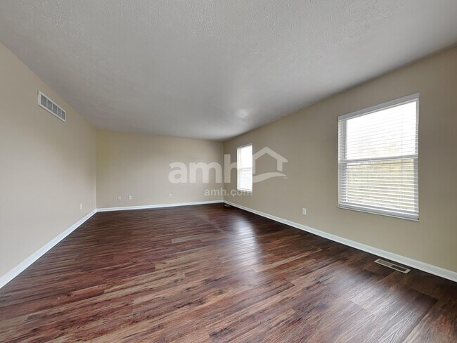 Building Photo - 333 Ivy Forge Ct