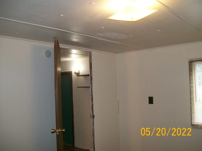 Building Photo - 4282 US Hwy 89 S