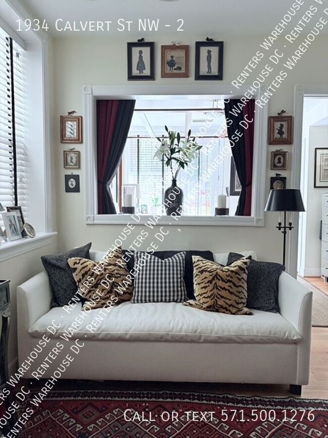 Building Photo - Charming 1-Bedroom Condo with Private Pati...