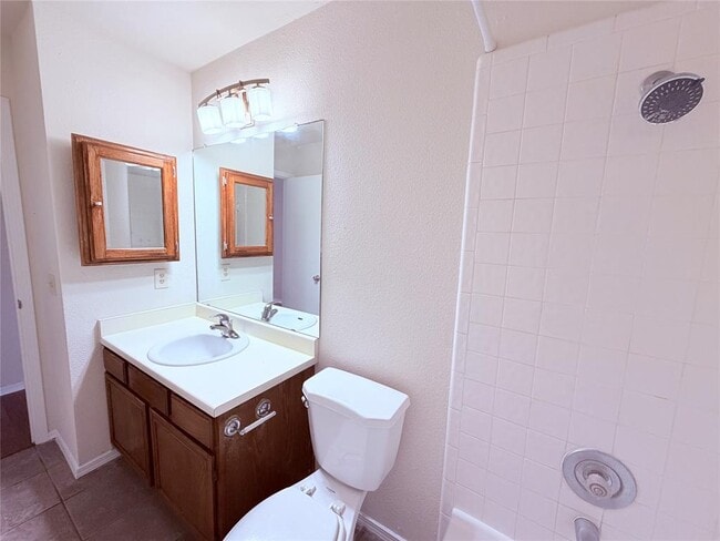 Building Photo - 16924 Cactus Blossom Dr