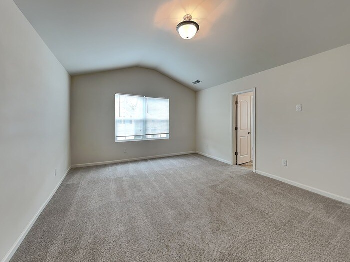 Building Photo - 3630 Oakleaf Pass