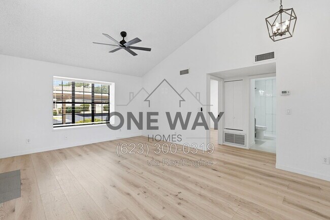 Building Photo - 5704 E Aire Libre Ave