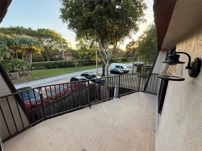 Building Photo - 8535 Boca Rio Dr