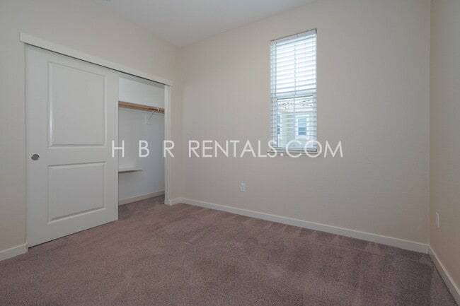 Building Photo - Modern 4-Bedroom Retreat in Mountain House...