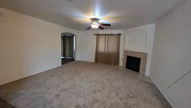 Building Photo - 4763 E American Beauty Dr