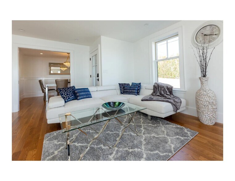 Building Photo - 153 Bayside Rd