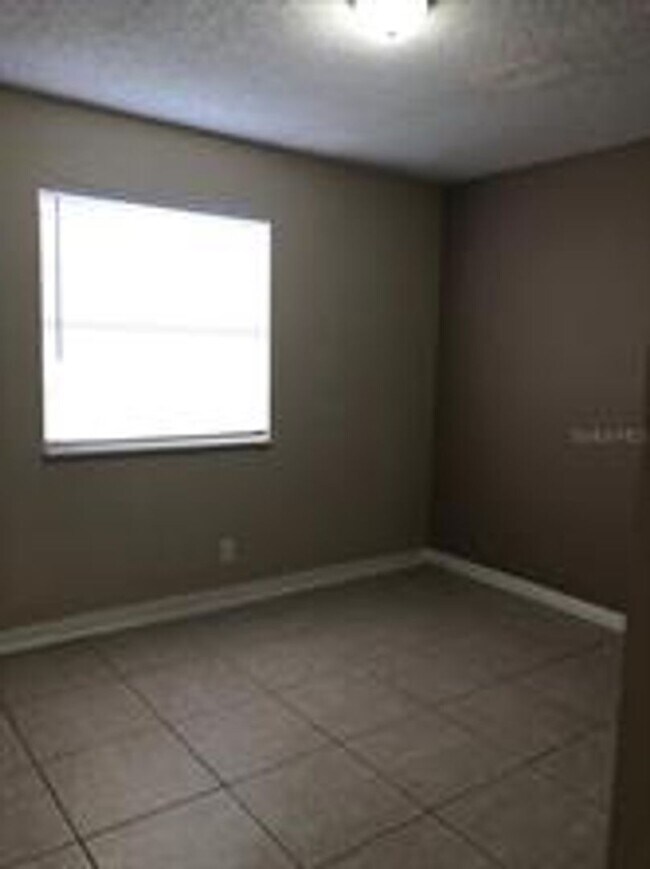 Building Photo - 4415 Barna Ave