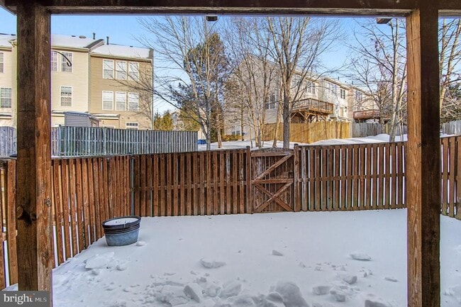 Building Photo - 10159 Elgin Way