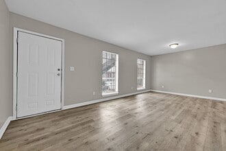 Building Photo - 3225 Avenue S