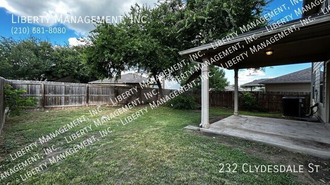 Building Photo - 232 Clydesdale St