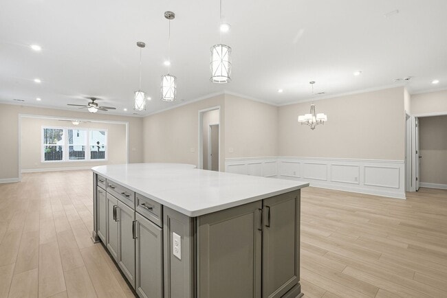 Building Photo - 3-Bed Corner Lot Home in Waterways Community