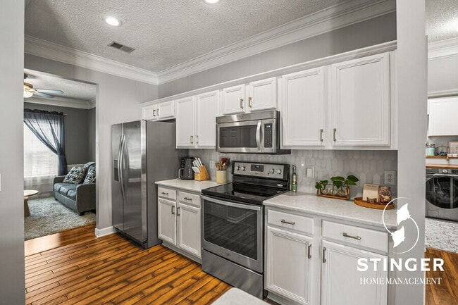 Building Photo - 46 Alston Park Dr