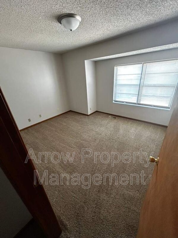 Building Photo - 1304 S Jackson St