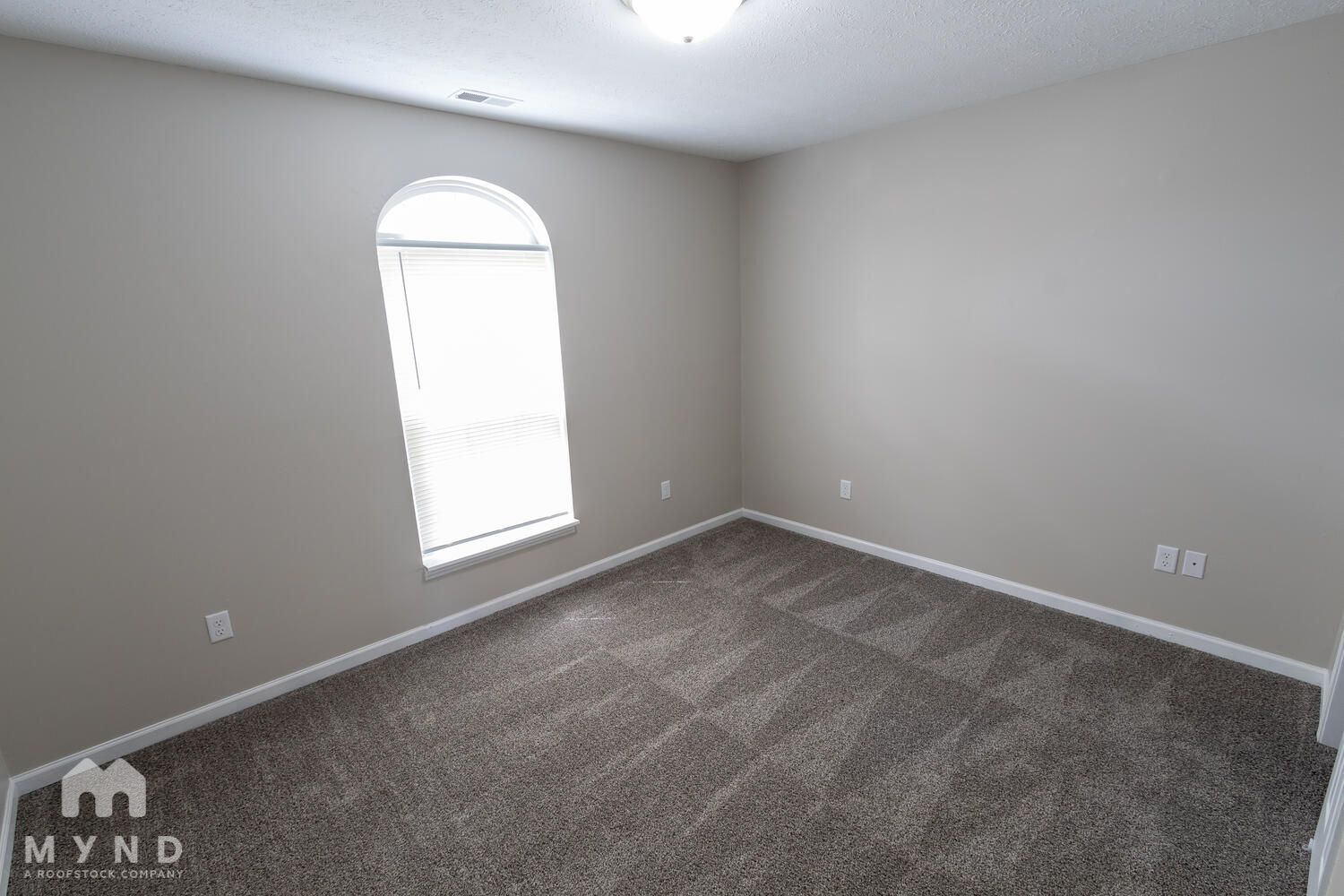 Building Photo - 2205 Autumn Creek Dr