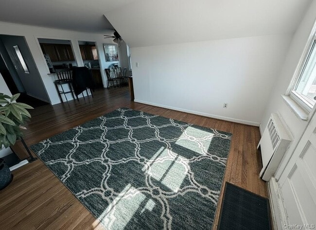 Building Photo - 525 E Olive St