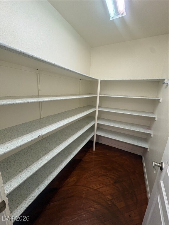 Building Photo - 71 Whitewind Ln