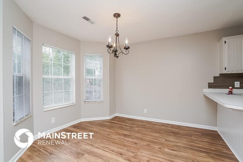 Building Photo - 4019 Farmingham Woods Dr