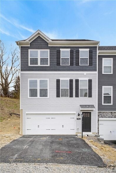 Building Photo - 704 Olivia St