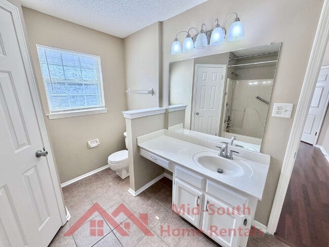 Building Photo - 8339 Honey Dew Cove