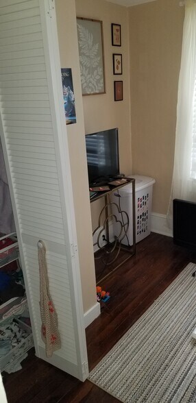 Bedroom 3. - 208 NW 3rd St