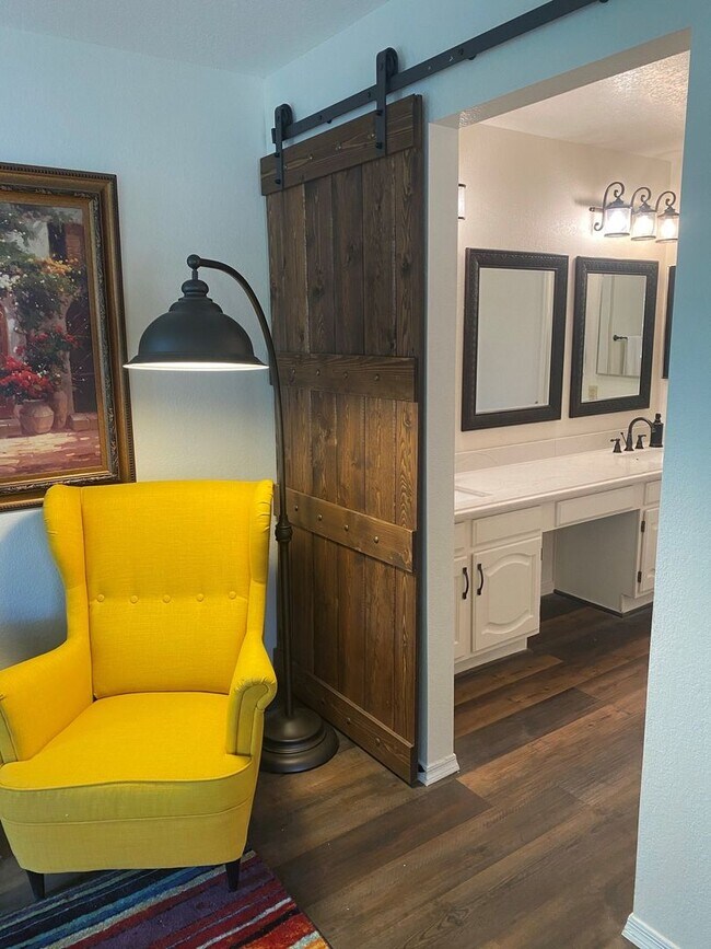 Building Photo - 1852 Leisure World