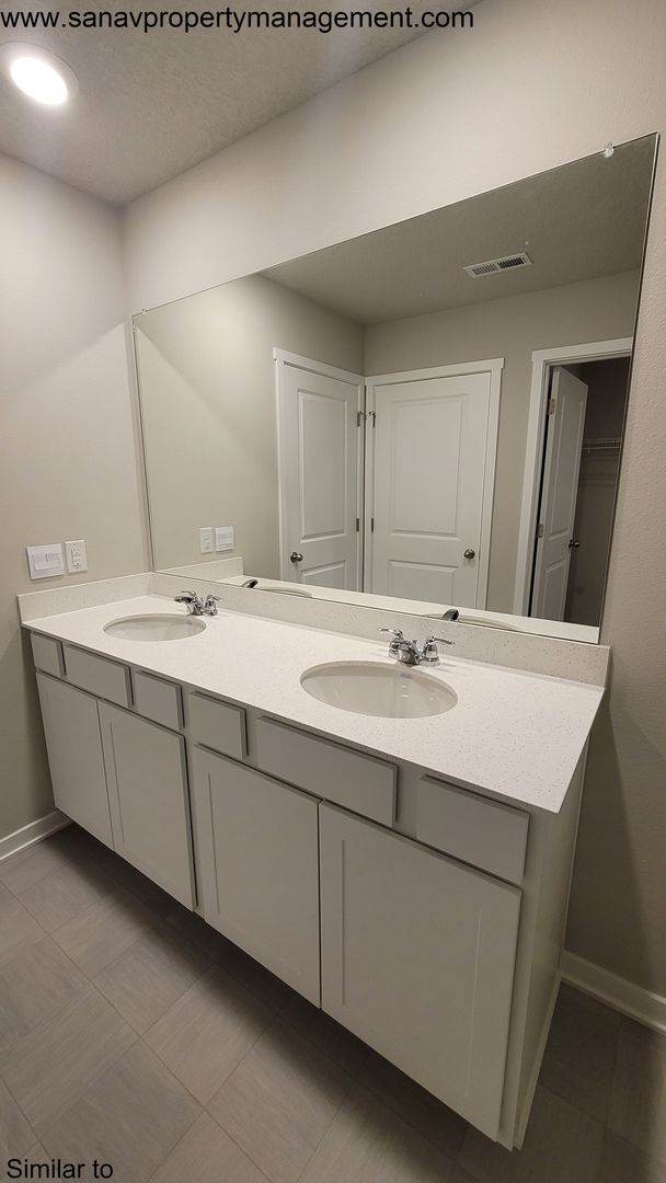 Building Photo - Turnkey Elegance: 4BR, 2.5BA Two-Story Haven with Gourmet Kitchen & Luxurious Master Suite!-3 CAR...