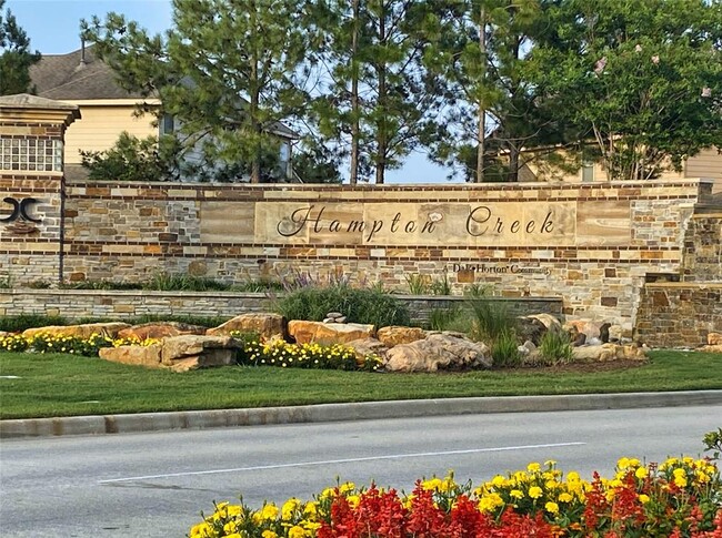 Building Photo - 5623 S Denham Ridge Ln