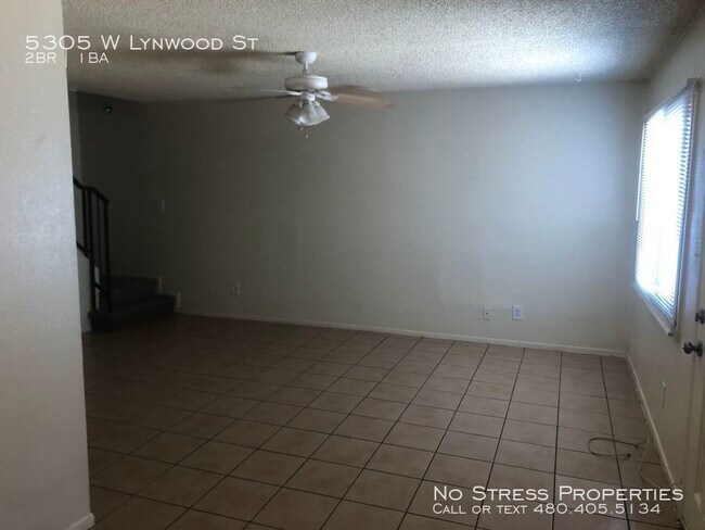 Building Photo - 2 Bedroom Town Home at 53rd Ave and McDowell!