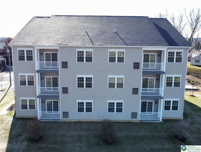 Building Photo - 1763 Madison Ave