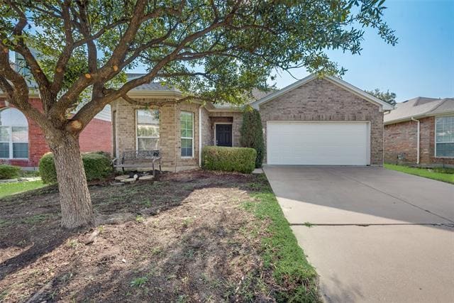 Building Photo - 5832 Center Ridge Dr