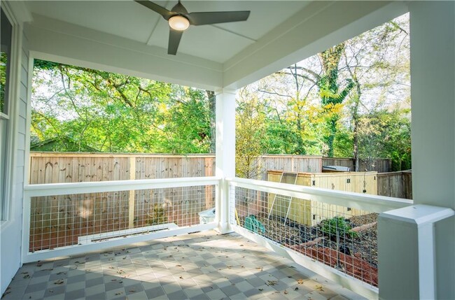 Building Photo - 188 La France Walk