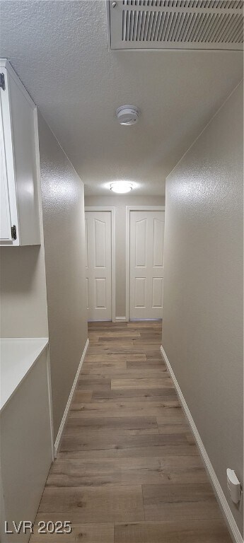 Building Photo - 2701 Beachside Ct