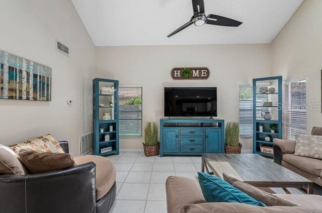 Building Photo - 2301 Millcreek Ct