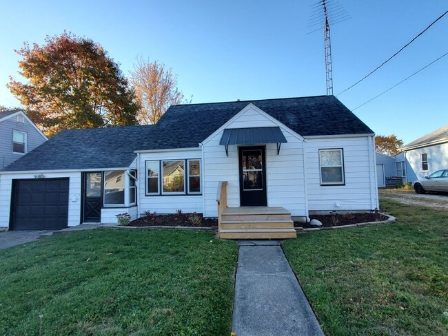 Primary Photo - Wonderfully updated 3BR, 2BA home!