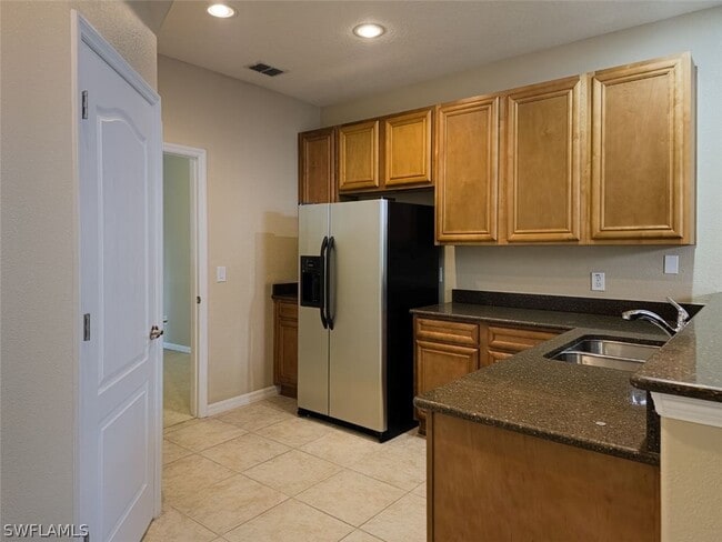 Building Photo - 2345 Golden Aster St