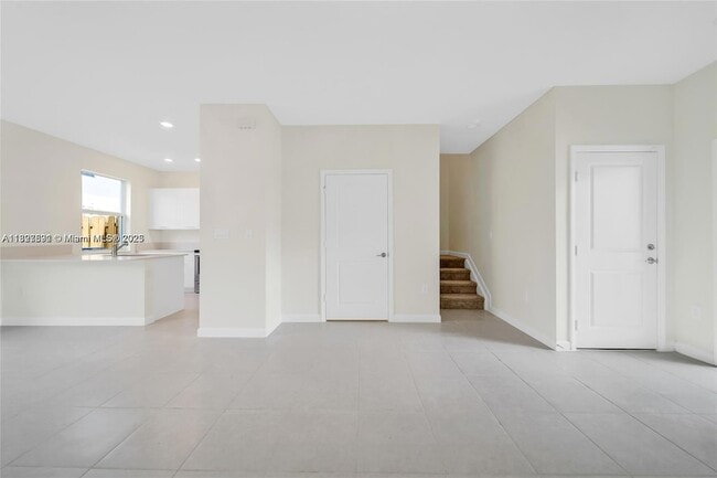 Building Photo - 12918 NW 23rd Pl