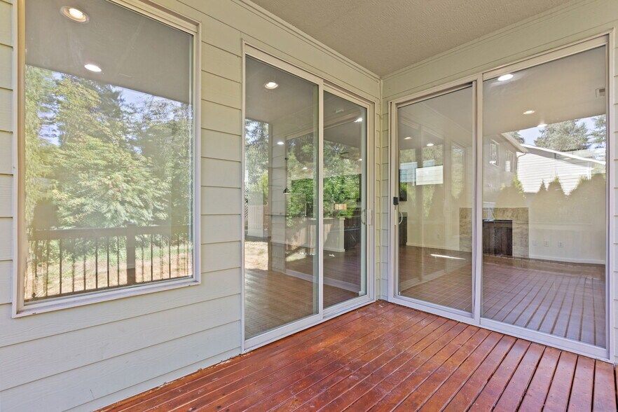 Building Photo - 22901 98th Pl S