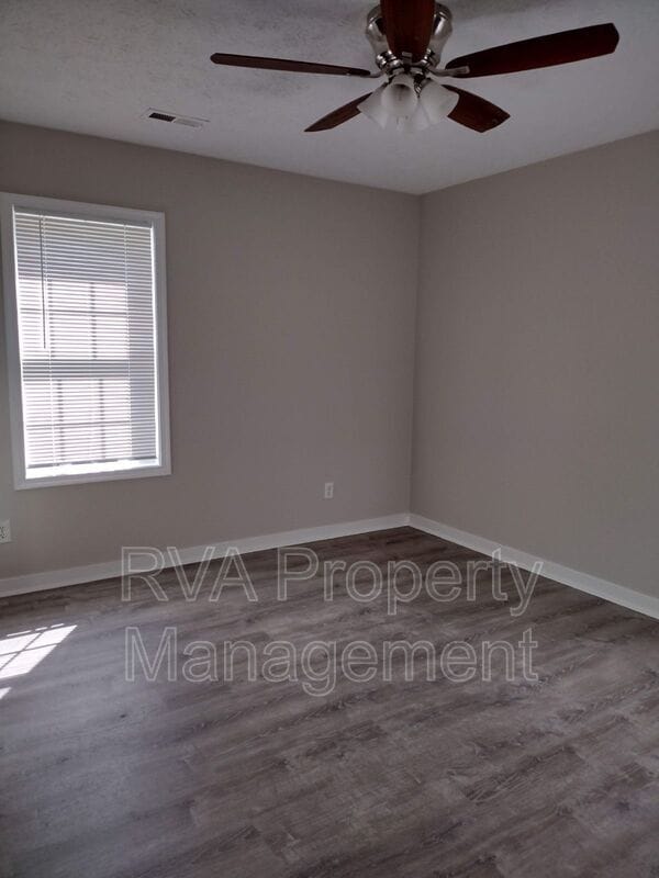 Building Photo - 6105 Varina Point Ln