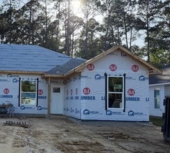 Building Photo - 205 Hoover Dr