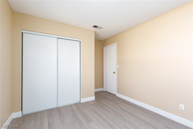 Building Photo - 8348 Granite Peak Ct