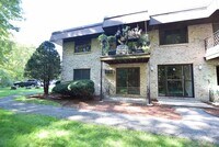 Building Photo - 12-12 Strawberry Bank Rd