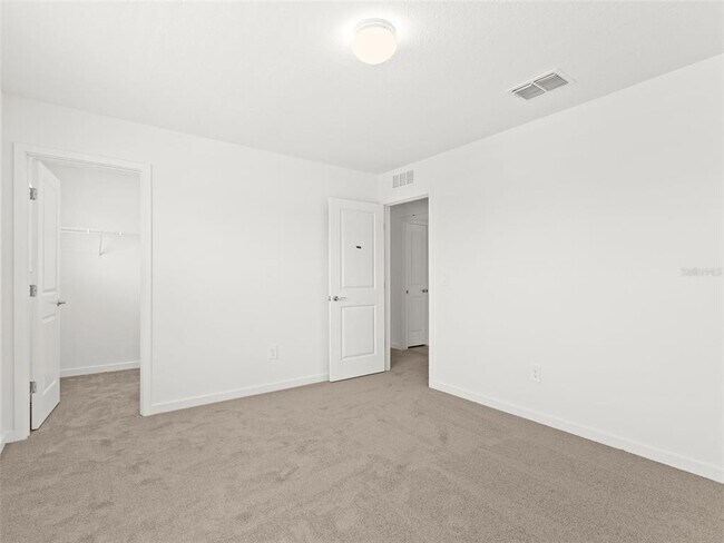 Building Photo - 11234 Sycamore Glen Loop
