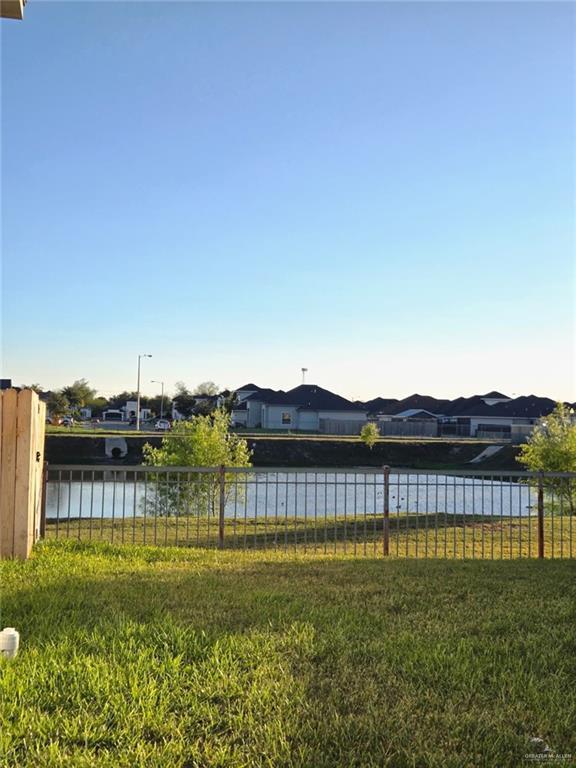 Building Photo - 16 Israel N Ln