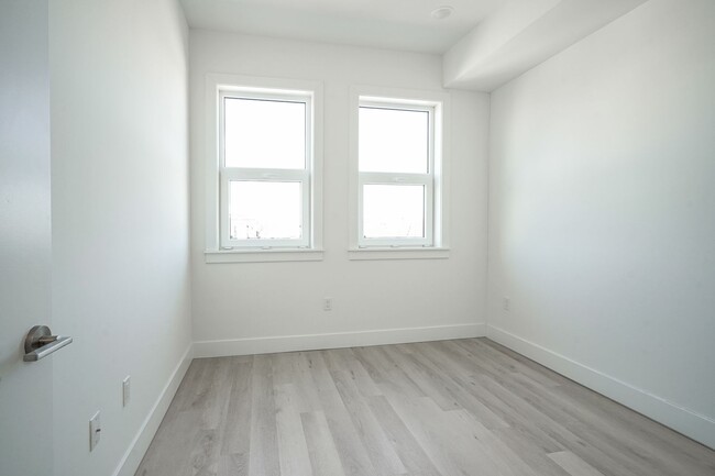 Building Photo - 2644 Coral St